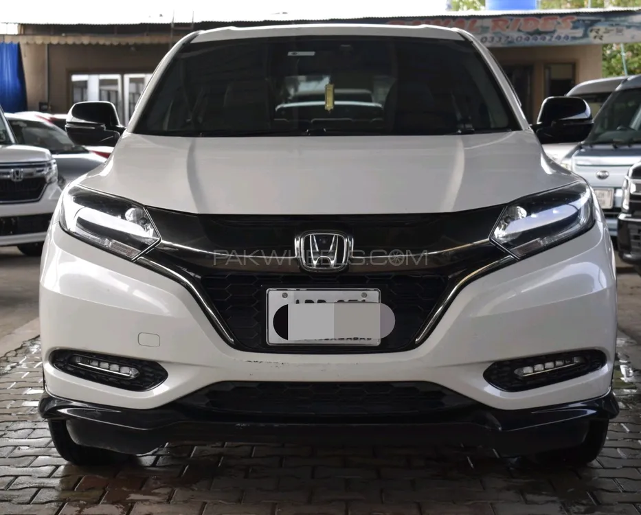 Honda Vezel 2016 for Sale in Rawalpindi Image-1