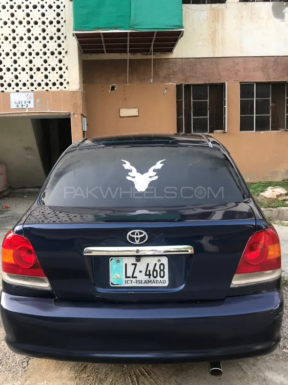 Toyota Platz 2004 for Sale in Islamabad Image-1
