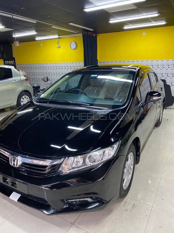 Honda Civic 2013 for Sale in Mardan Image-1