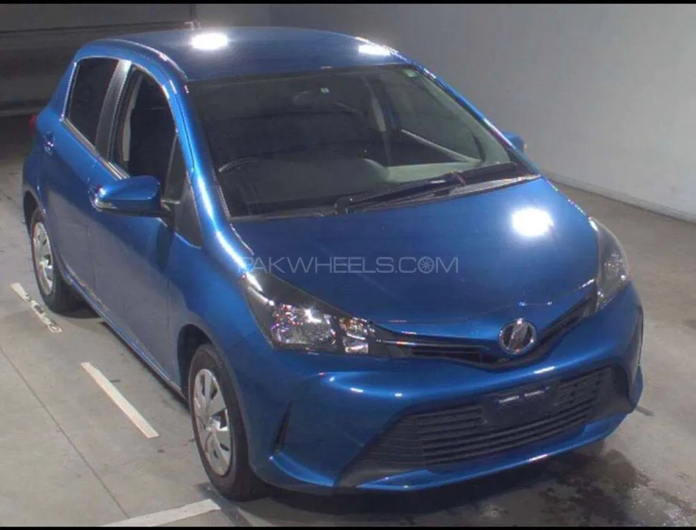 Toyota Vitz 2014 for Sale in Islamabad Image-1