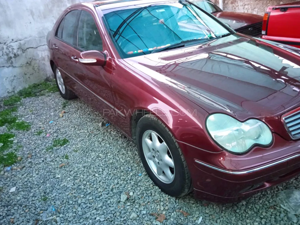 Mercedes Benz C Class 2003 for Sale in Rawalpindi Image-1