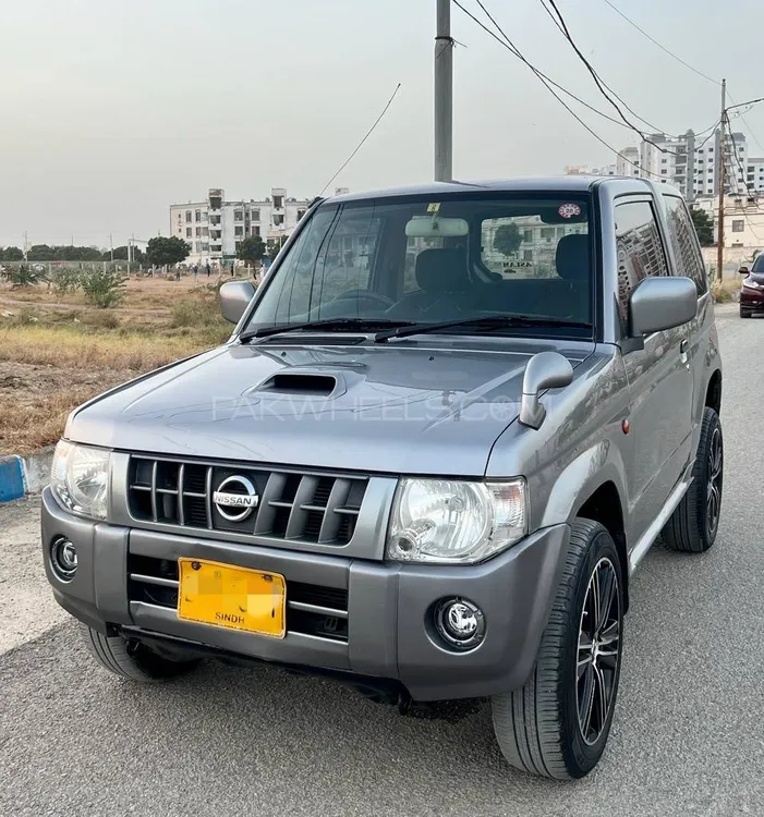 Nissan Kix 2011 for Sale in Karachi Image-1