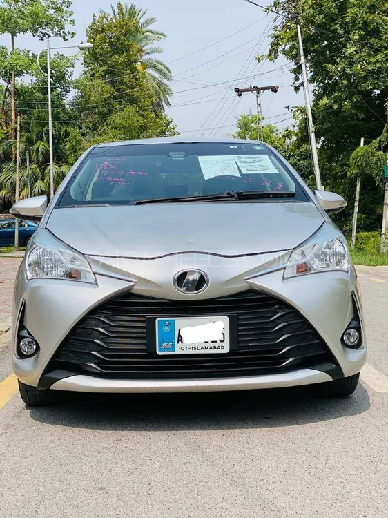 Toyota Vitz 2018 for Sale in Attock Image-1