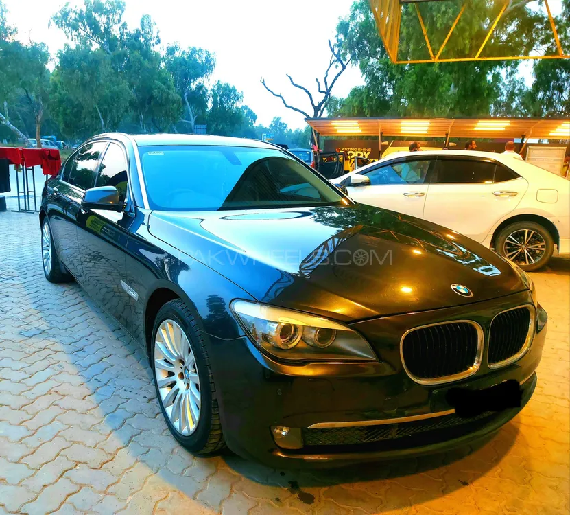 BMW 7 Series 2010 for Sale in Islamabad Image-1
