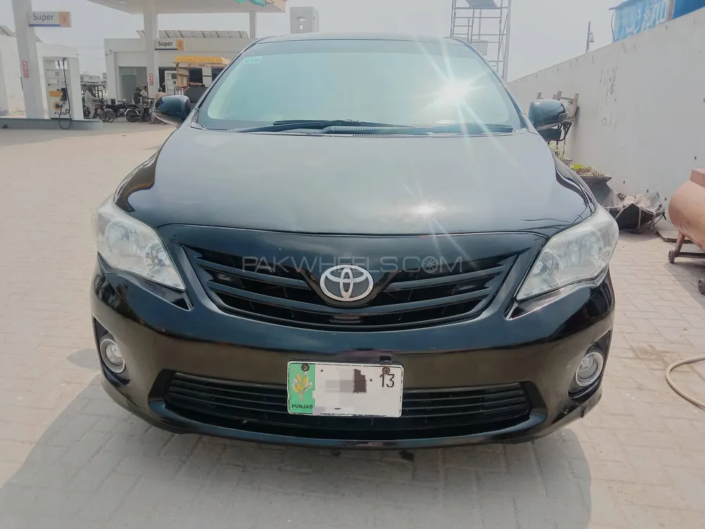 Toyota Corolla 2013 for Sale in Chiniot Image-1