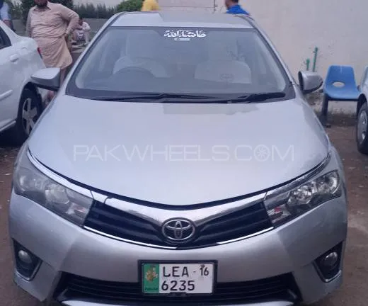 Toyota Corolla 2016 for Sale in Lahore Image-1