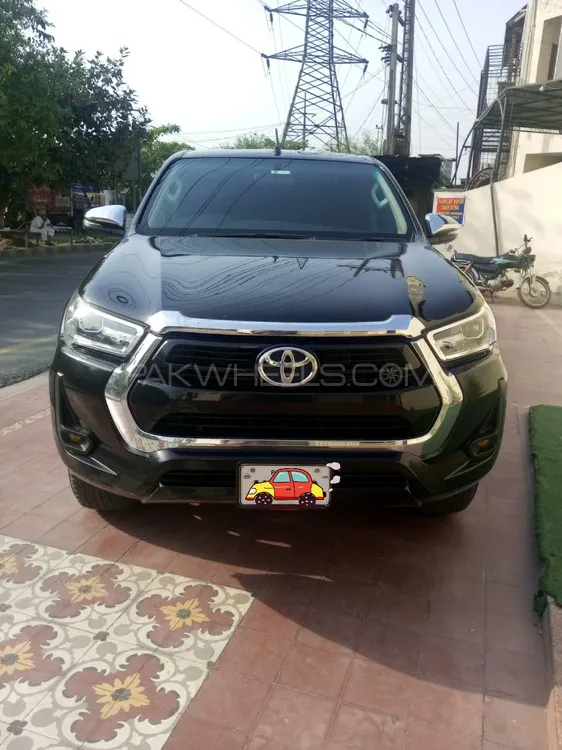 Toyota Hilux 2021 for Sale in Lahore Image-1