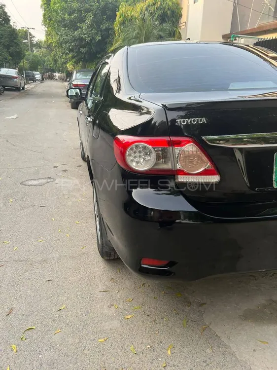 Toyota Corolla 2014 for Sale in Lahore Image-1