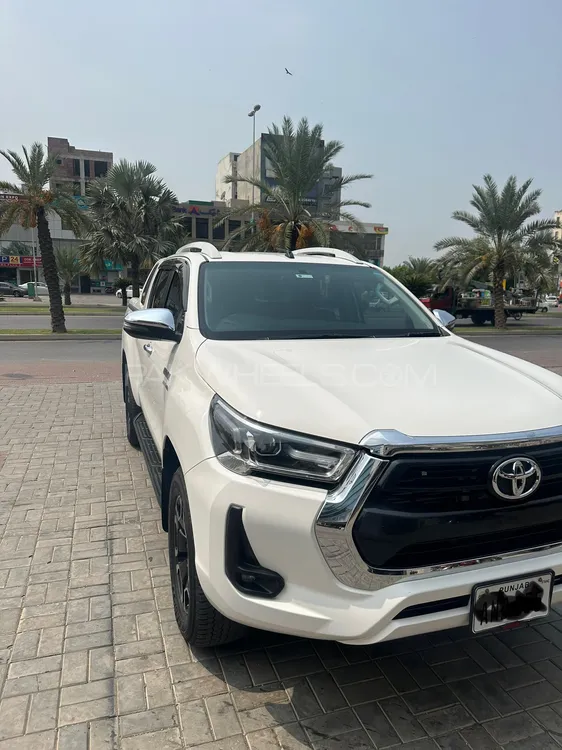 Toyota Hilux 2021 for Sale in Lahore Image-1