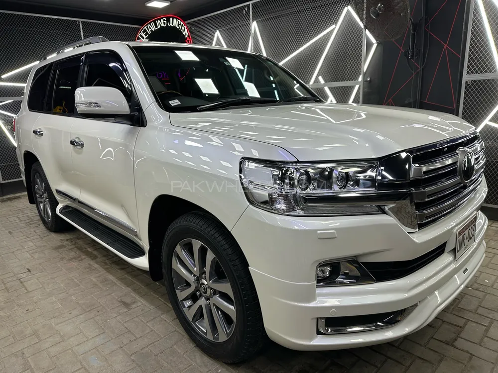 Toyota Land Cruiser 2018 for Sale in Karachi Image-1