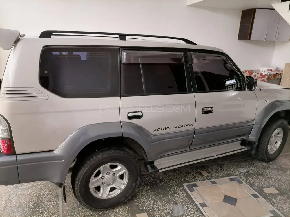 Toyota Prado 1996 for Sale in Kharian Image-1