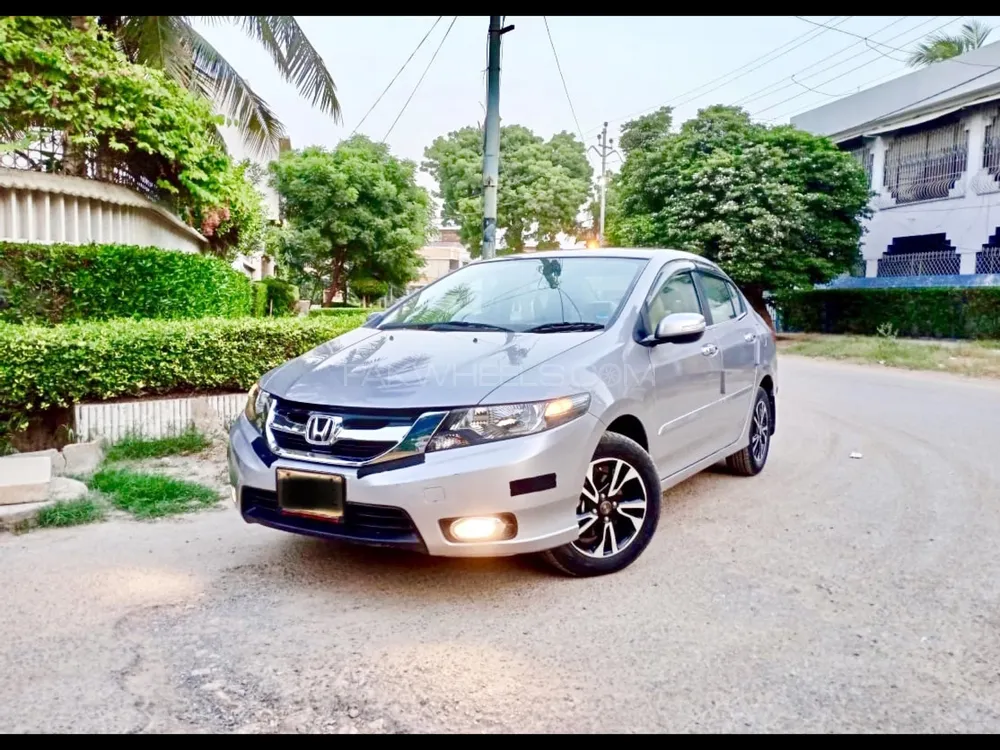 Honda City 2020 for Sale in Karachi Image-1
