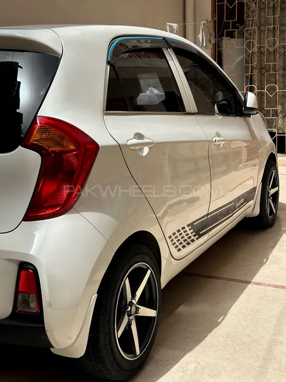 KIA Picanto 2020 for Sale in Karachi Image-1