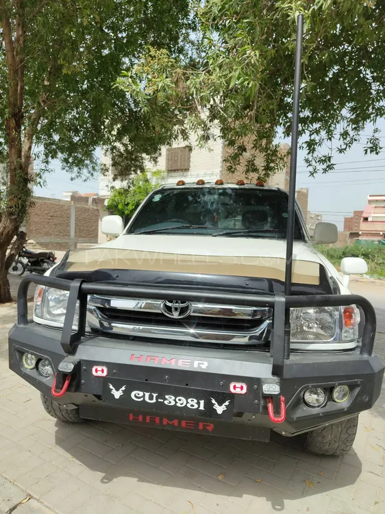 Toyota Hilux 2002 for Sale in Sukkur Image-1