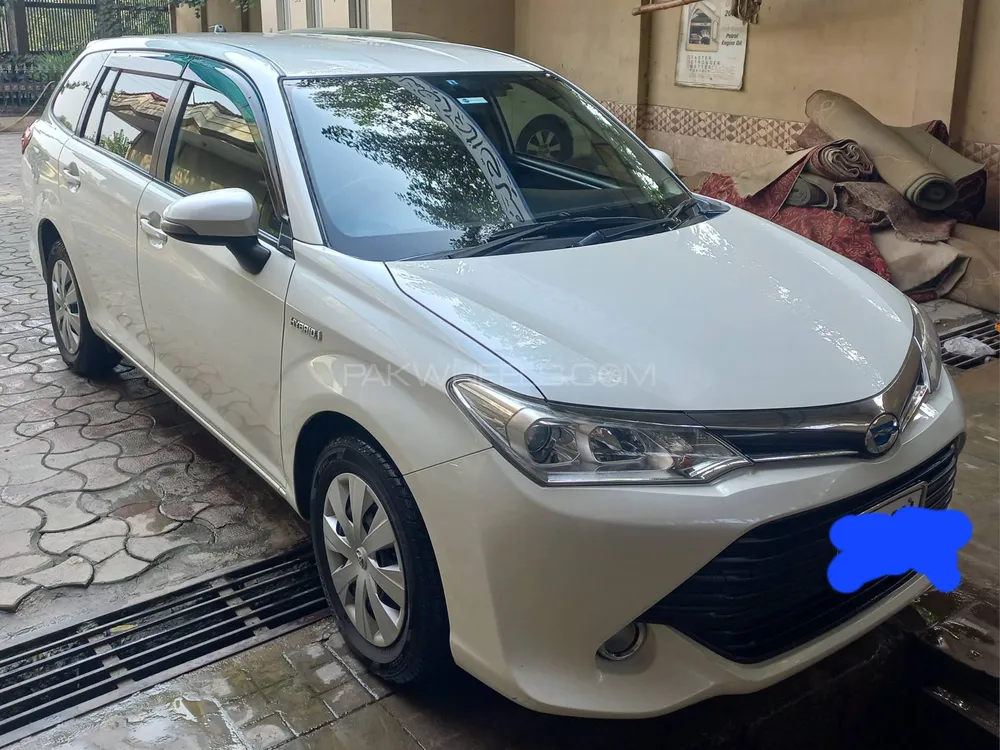 Toyota Corolla Fielder 2015 for Sale in Charsadda Image-1