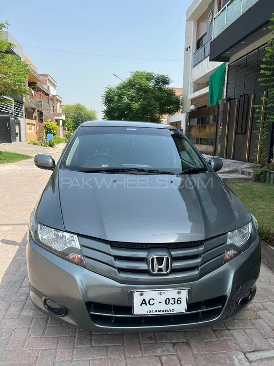 Honda City 2013 for Sale in Faisalabad Image-1