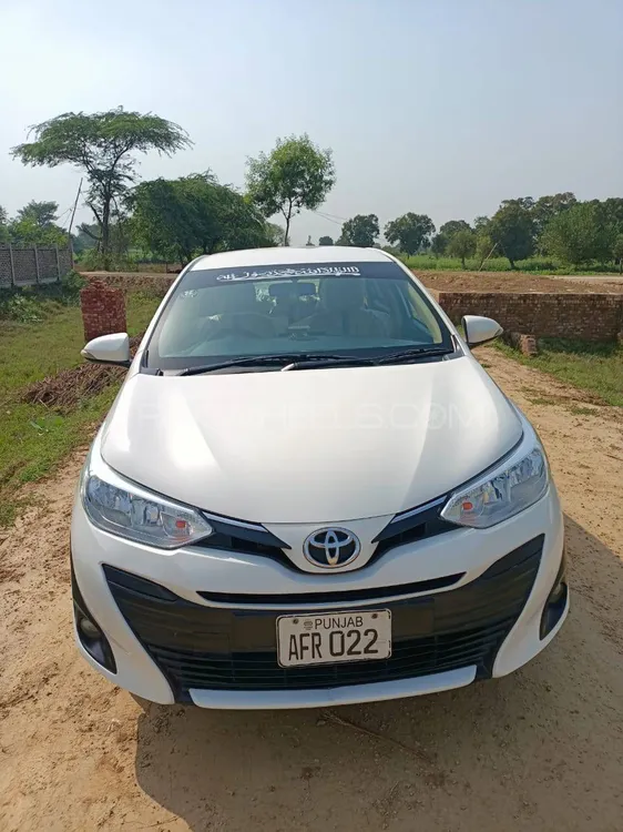 Toyota Yaris Sedan 2021 for Sale in Lahore Image-1