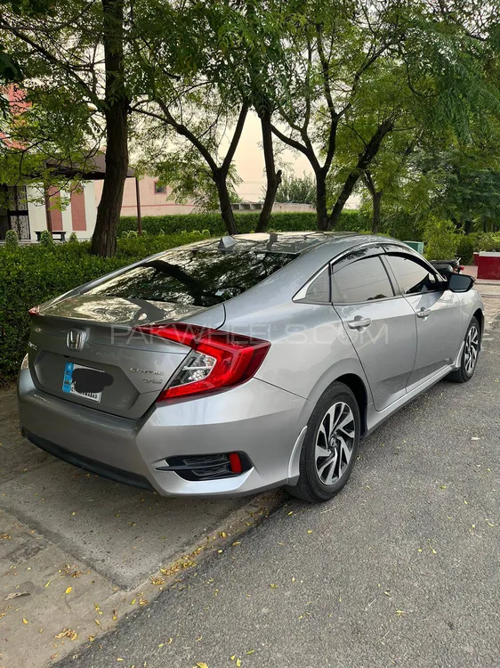 Honda Civic 2018 for Sale in Lahore Image-1
