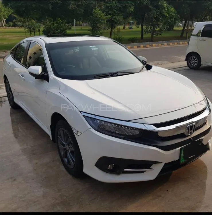 Honda Civic 2019 for Sale in Lahore Image-1