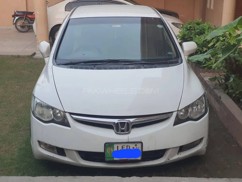 Honda Civic 2011 for Sale in Multan Image-1
