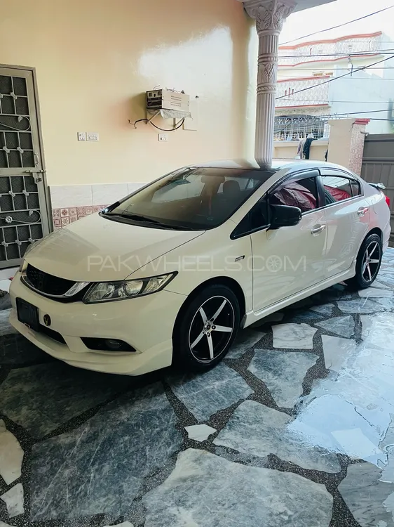 Honda Civic 2016 for Sale in Gujrat Image-1