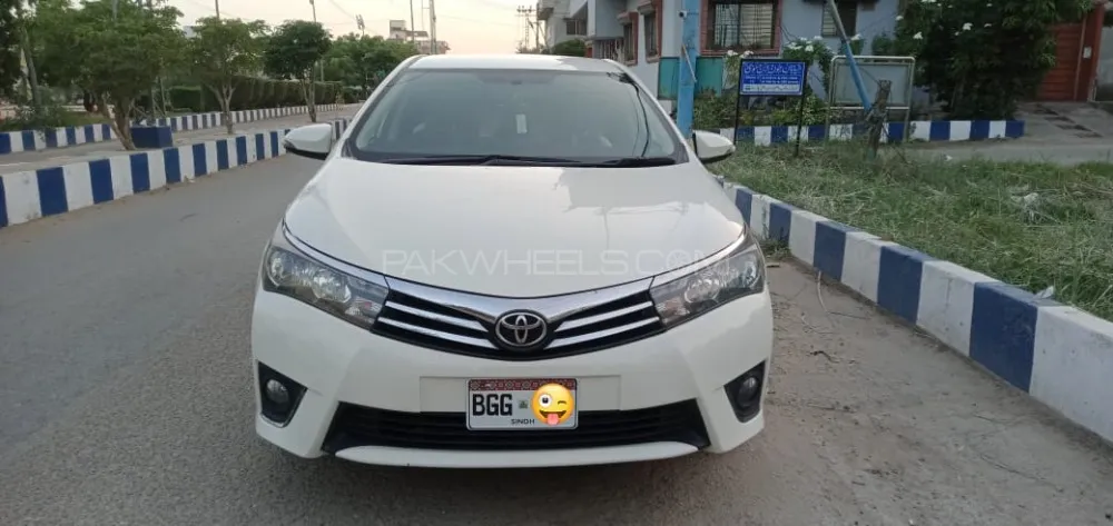 Toyota Corolla 2016 for Sale in Karachi Image-1
