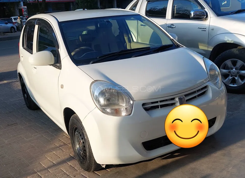 Toyota Passo 2012 for Sale in Karachi Image-1