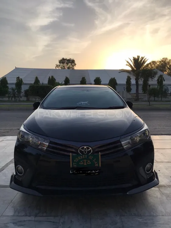 Toyota Corolla 2016 for Sale in Lahore Image-1