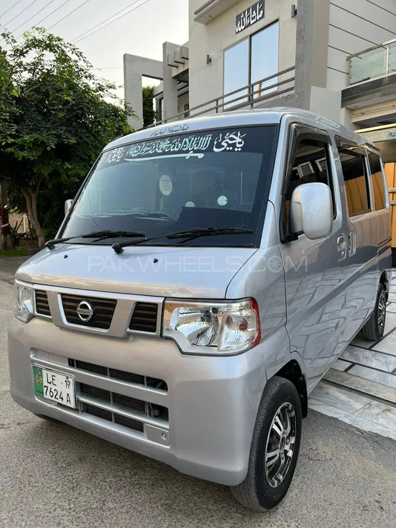Nissan Clipper 2013 for Sale in Multan Image-1