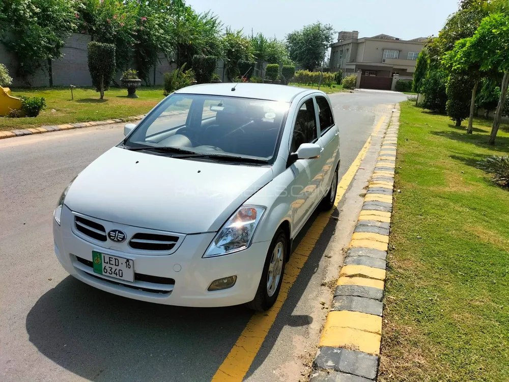 FAW V2 2016 for Sale in Lahore Image-1