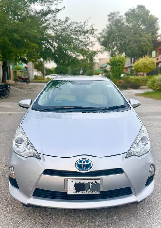 Toyota Aqua 2013 for Sale in Islamabad Image-1