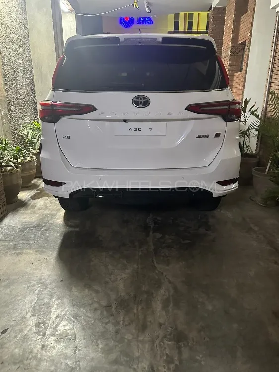 Toyota Fortuner 2023 for Sale in Lahore Image-1