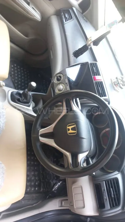 Honda City 2013 for Sale in Faisalabad Image-1
