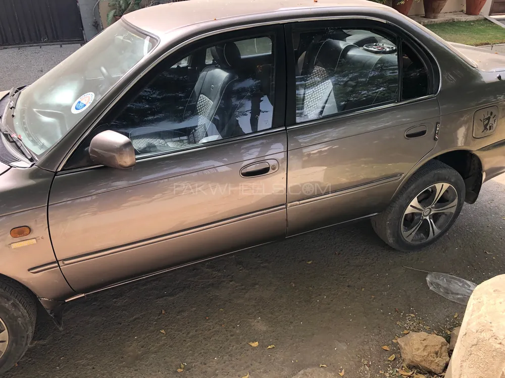 Toyota Corolla 1999 for Sale in Karachi Image-1