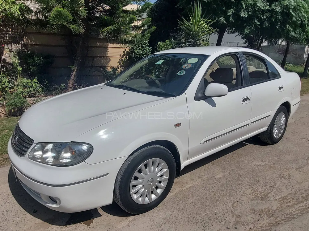 Nissan Sunny 2009 for Sale in Islamabad Image-1