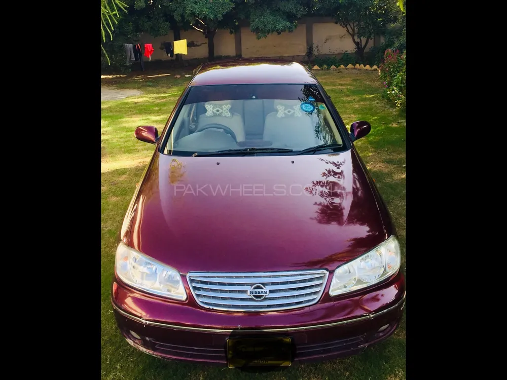 Nissan Sunny 2009 for Sale in Gujrat Image-1