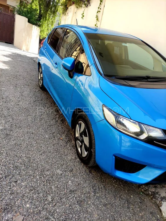 Honda Fit 2013 for Sale in Rawalpindi Image-1