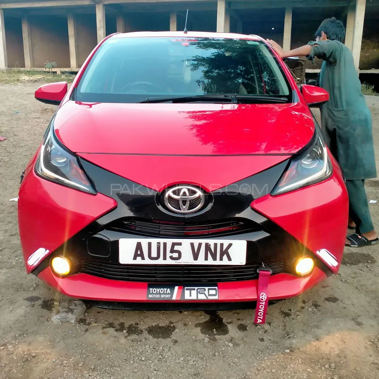 Toyota Aygo 2017 for Sale in Kohat Image-1