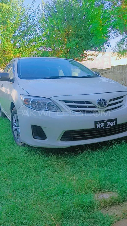 Toyota Corolla 2011 for Sale in Mardan Image-1