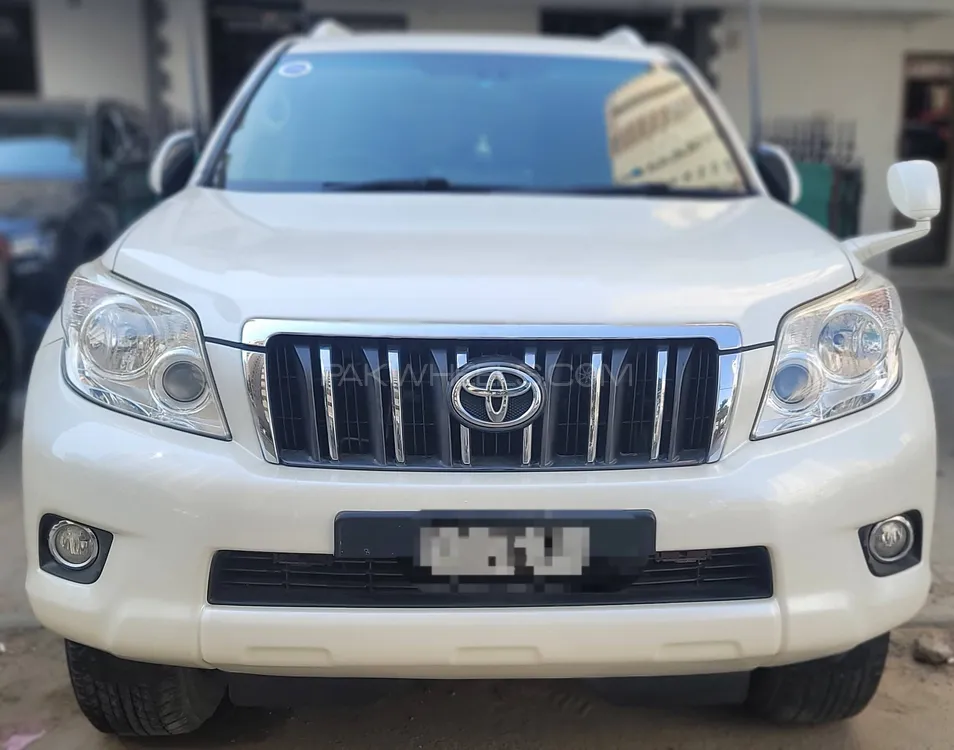 Toyota Prado 2010 for Sale in Karachi Image-1