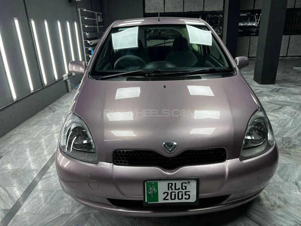 Toyota Vitz 1999 for Sale in Islamabad Image-1