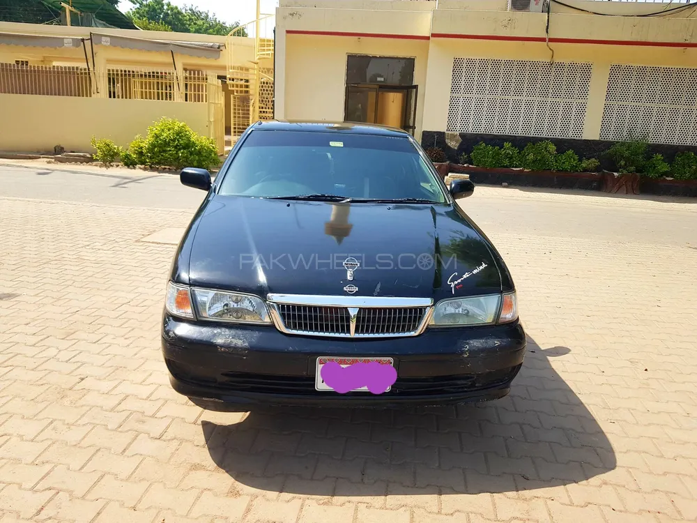Nissan Sunny 2002 for Sale in Multan Image-1