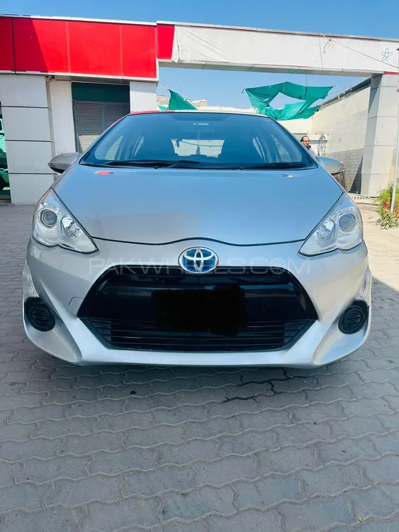 Toyota Aqua 2015 for Sale in Sargodha Image-1