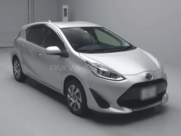 Toyota Aqua 2020 for Sale in Karachi Image-1