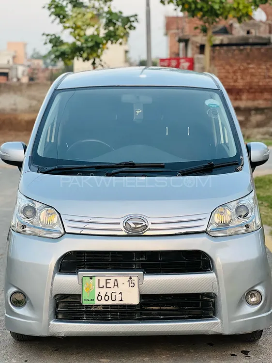 Daihatsu Move 2011 for Sale in Lahore Image-1