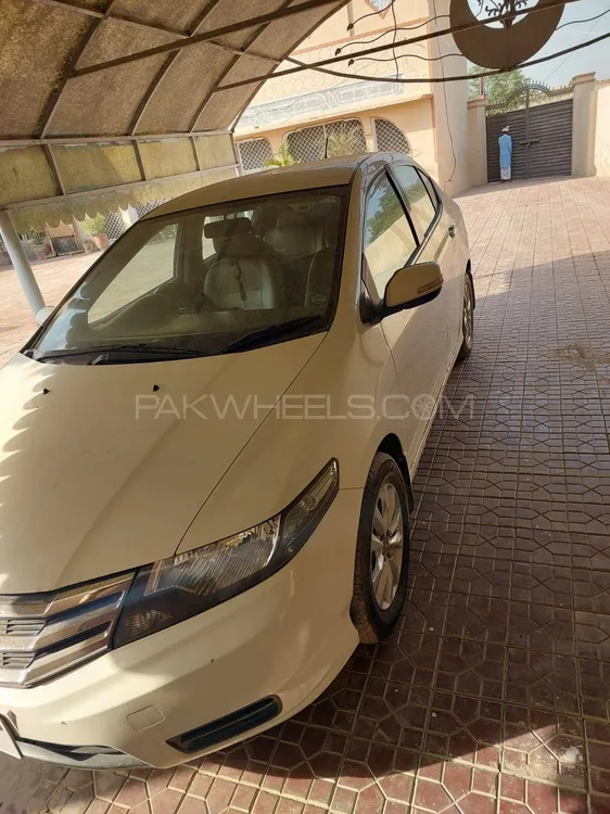 Honda City 2015 for Sale in Depal pur Image-1