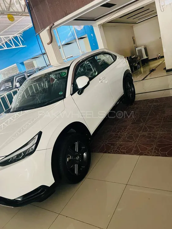 Honda HR-V 2023 for Sale in Peshawar Image-1
