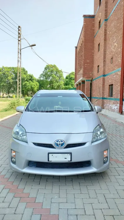 Toyota Prius 2010 for Sale in Faisalabad Image-1