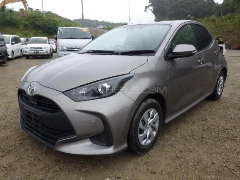 Toyota Yaris Sedan 2020 for Sale in Karachi Image-1