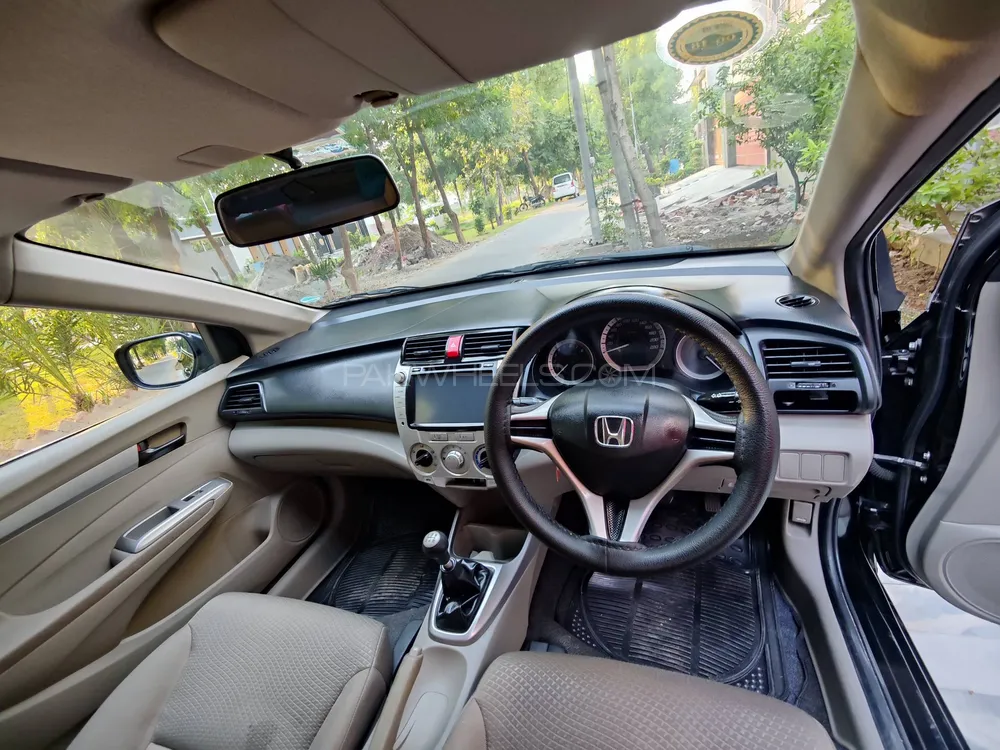 Honda City 2017 for Sale in Lahore Image-1